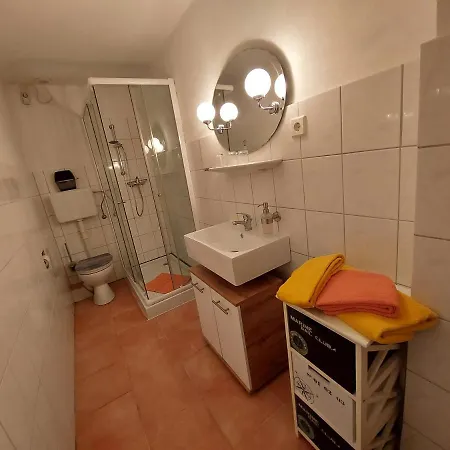 Apartment Kiek Mol Rin - Richmanns *